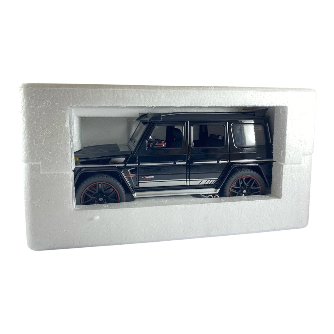 Mercedes-Benz BRABUS G800 1:18 Scale Die-Cast Model Car