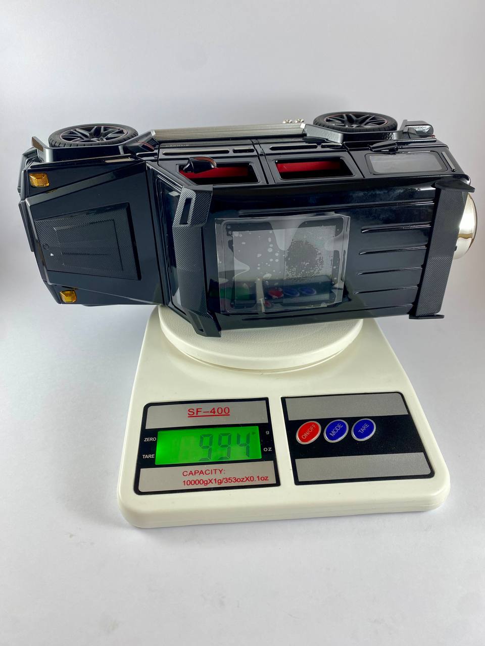 Mercedes-Benz BRABUS G800 1:18 Scale Die-Cast Model Car