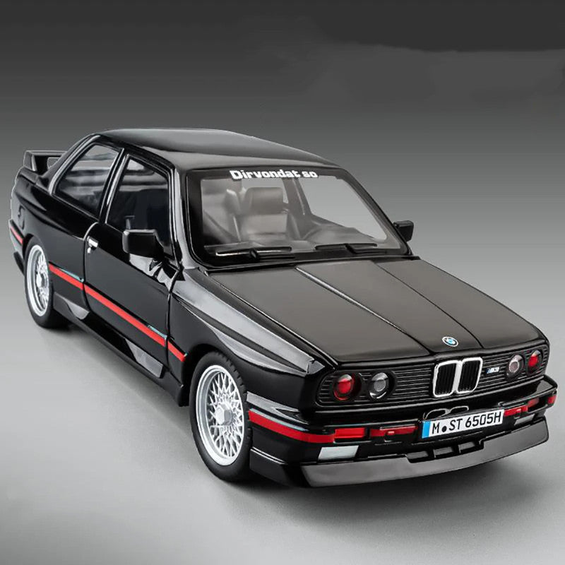 BMW M3 E30 – مقياس 1:24