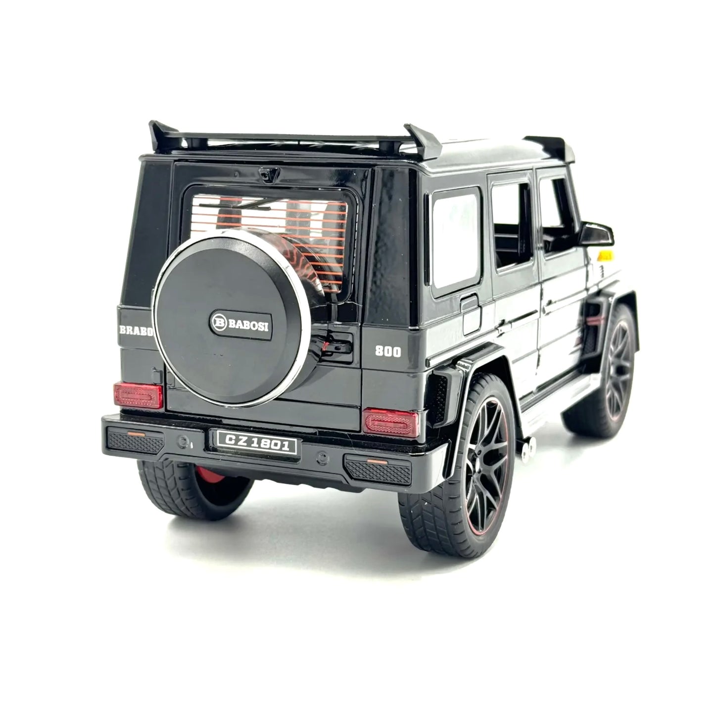Mercedes-Benz G800 (Brabus) Diecast Model – 1:18 Scale (Magnificent Reach)