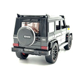 Mercedes-Benz G800 (Brabus) Diecast Model – 1:18 Scale (Magnificent Reach)