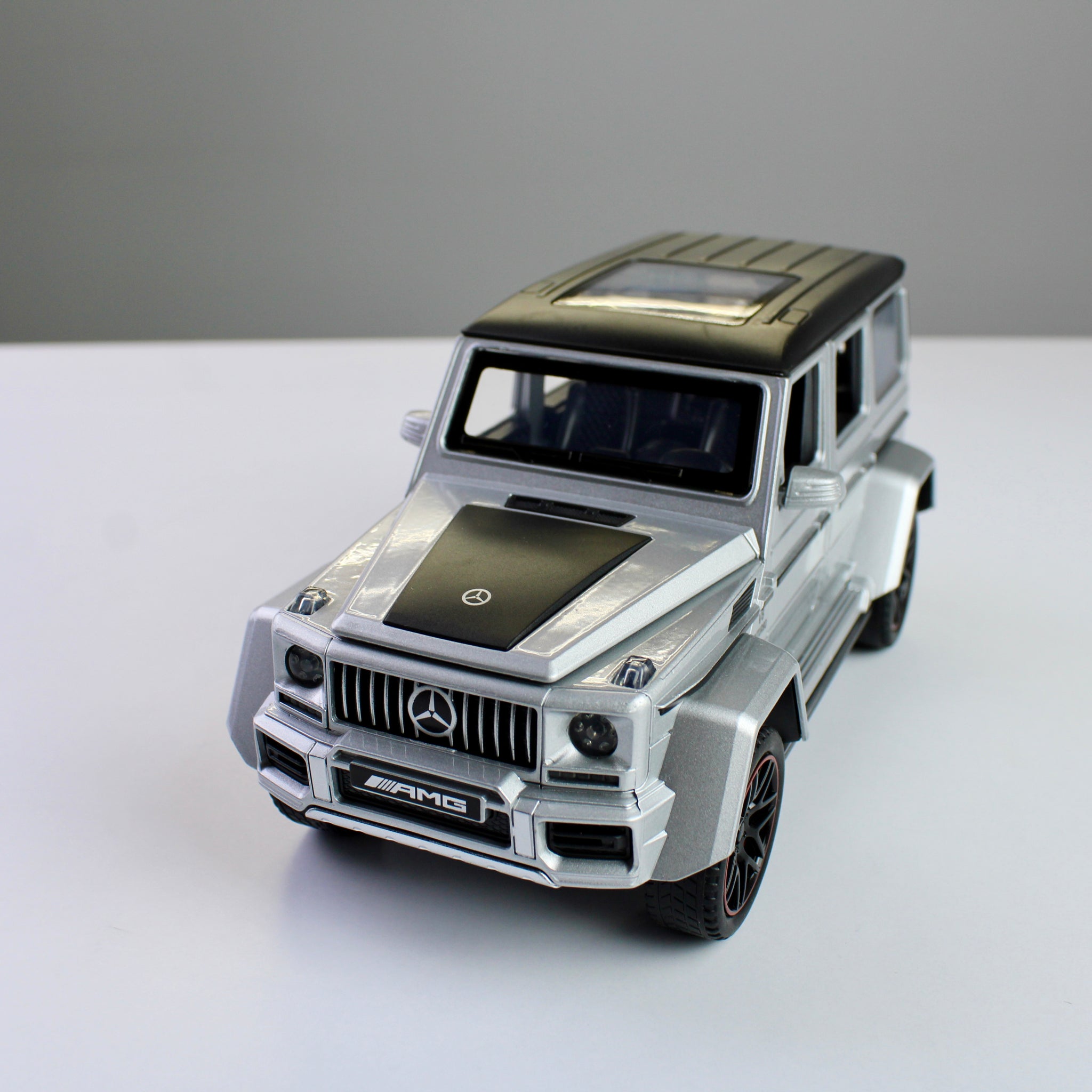 مجسم Mercedes-Benz G63 AMG – مقاس 1:24