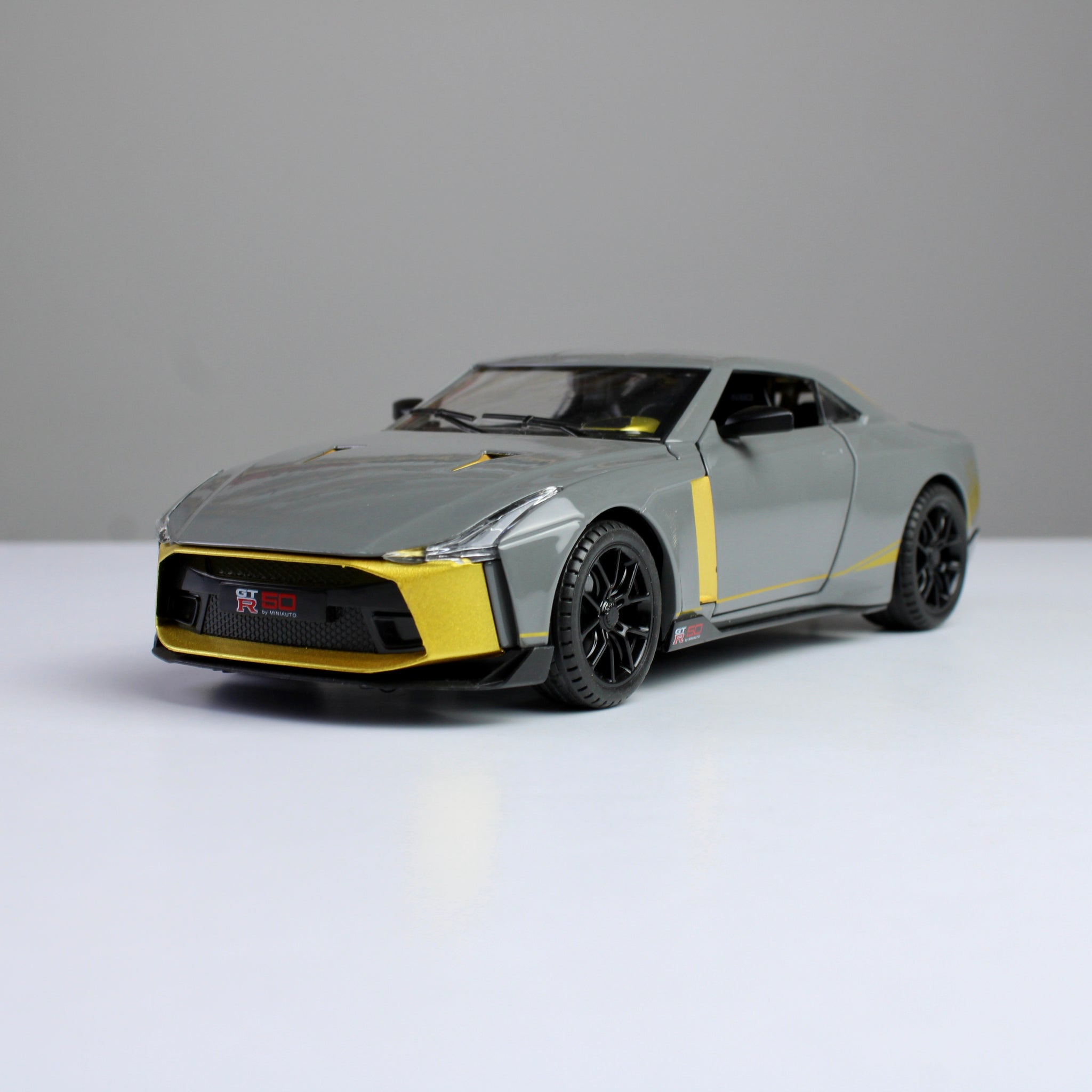 Nissan GT-R 50 1:24 Die-Cast Model Car