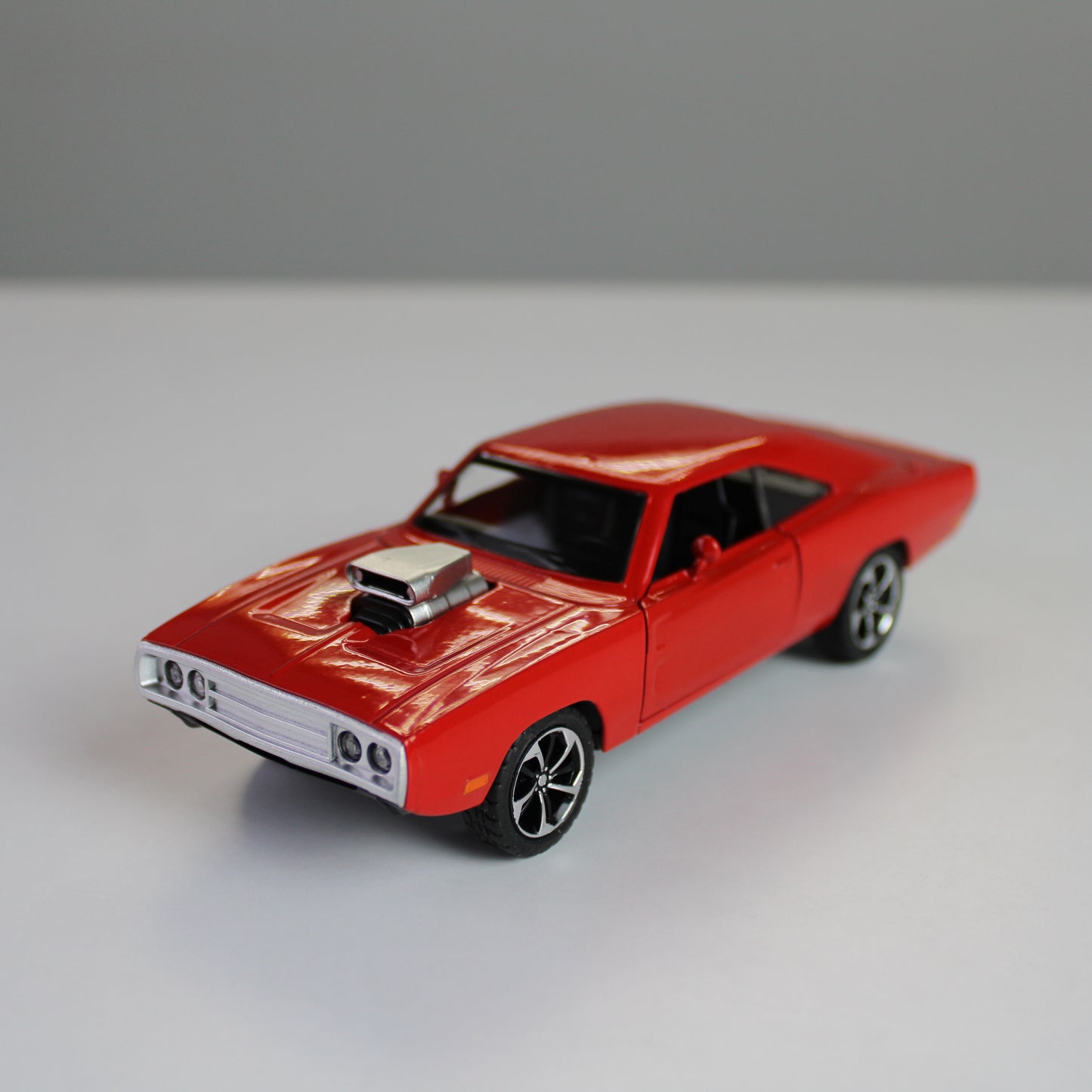 Dodge Charger 1970 1:32 Diecast Model