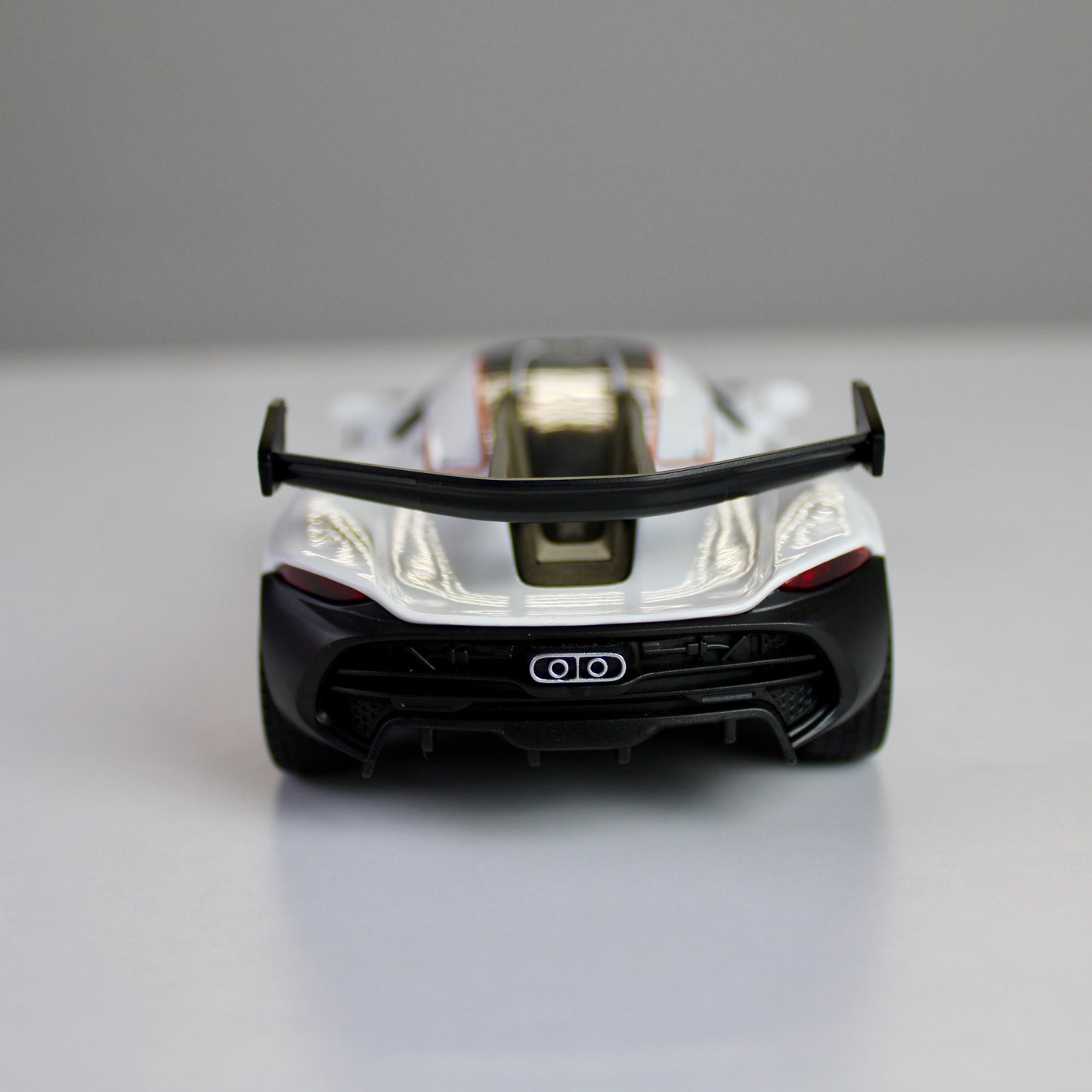 Koenigsegg Jesko 1:32 Diecast Model