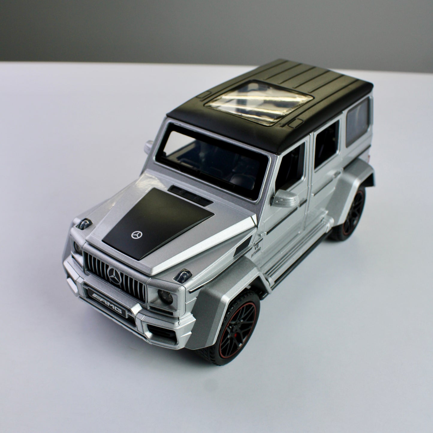 مجسم Mercedes-Benz G63 AMG – مقاس 1:24