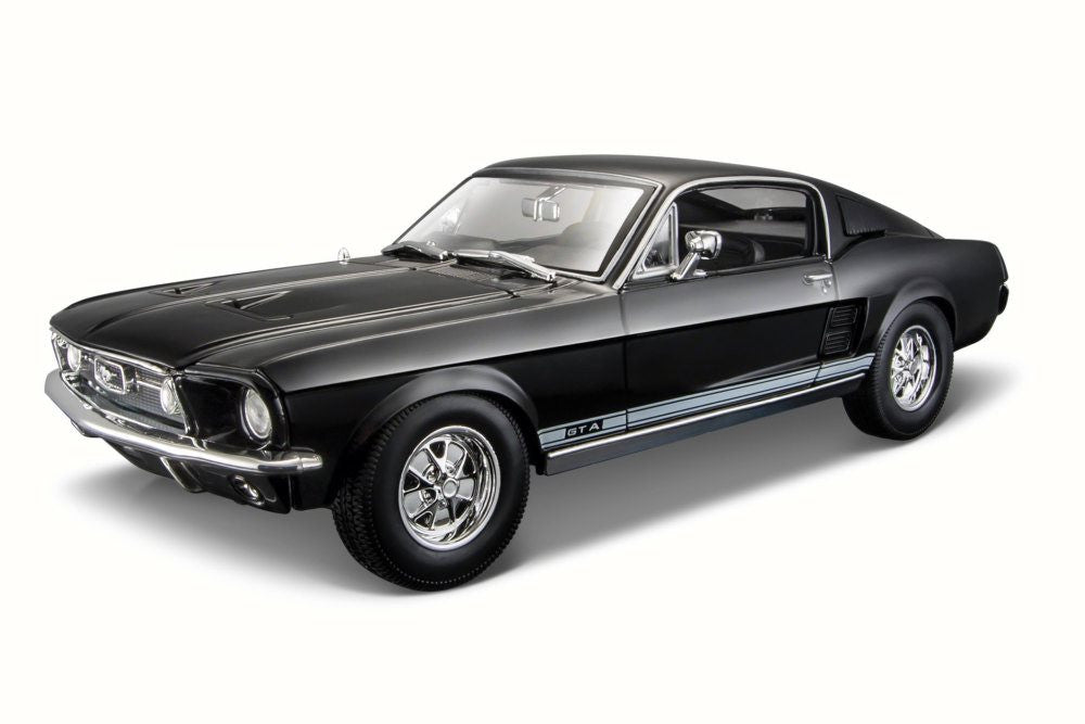 Maisto Ford Mustang GTA Fastback 1967 1:18 Die-Cast Model – Special Edition
