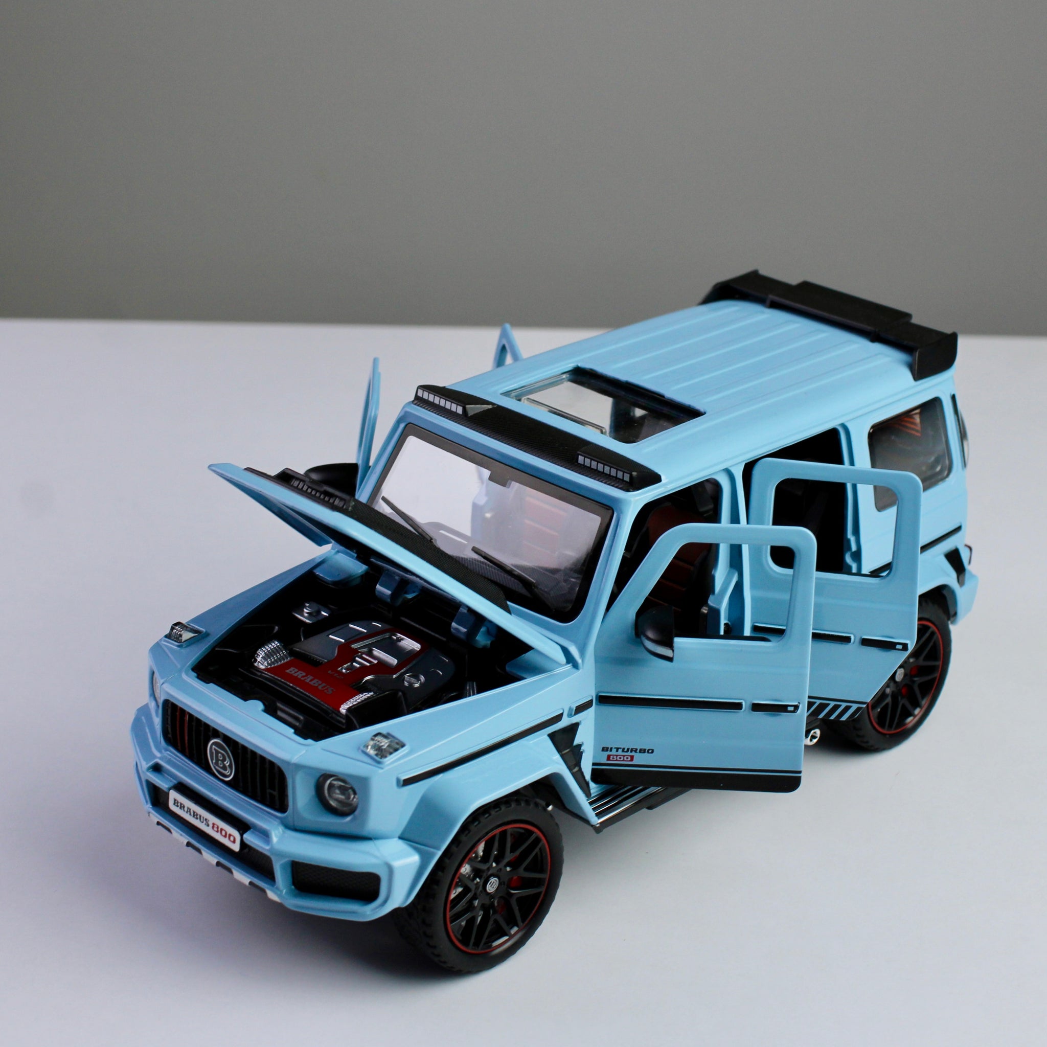 Mercedes G800 Brabus 1:24 Die-Cast Model Car