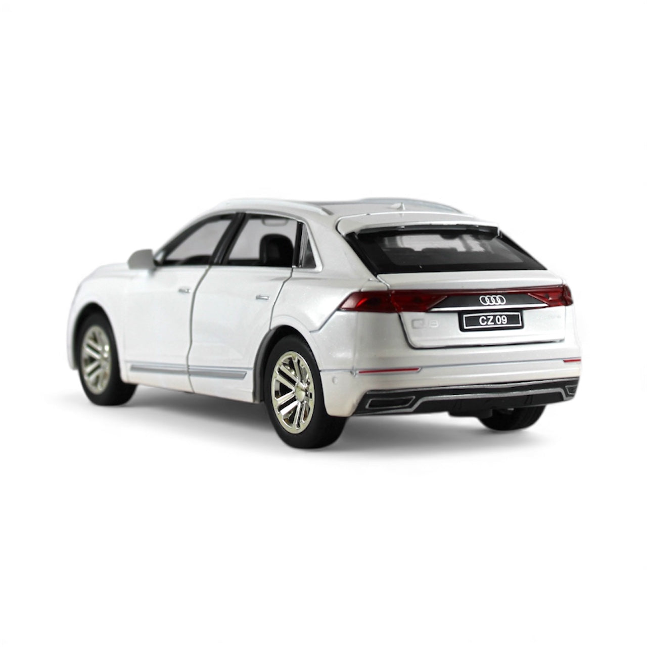 Audi Q8 1:24 Scale Die-Cast Model Car