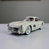 Mercedes-Benz 300SL Diecast Model – 1:24 Scale