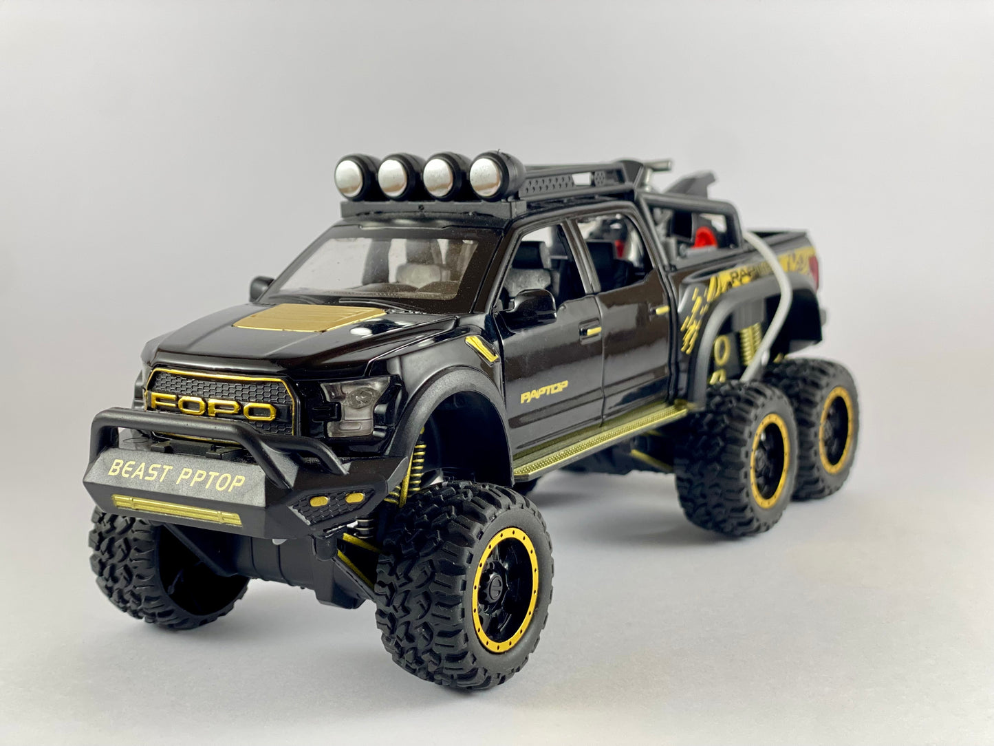 Ford Raptor Die-Cast Model Car 1:28 Scale with Motorcycle