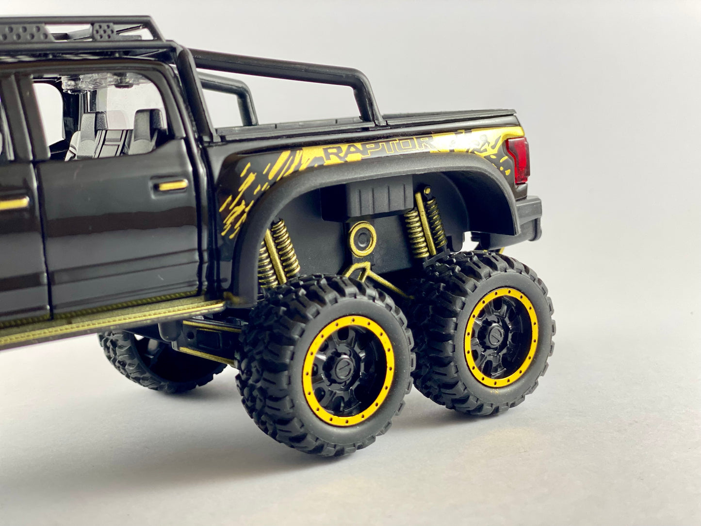 Ford Raptor Die-Cast Model Car 1:28 Scale with Motorcycle