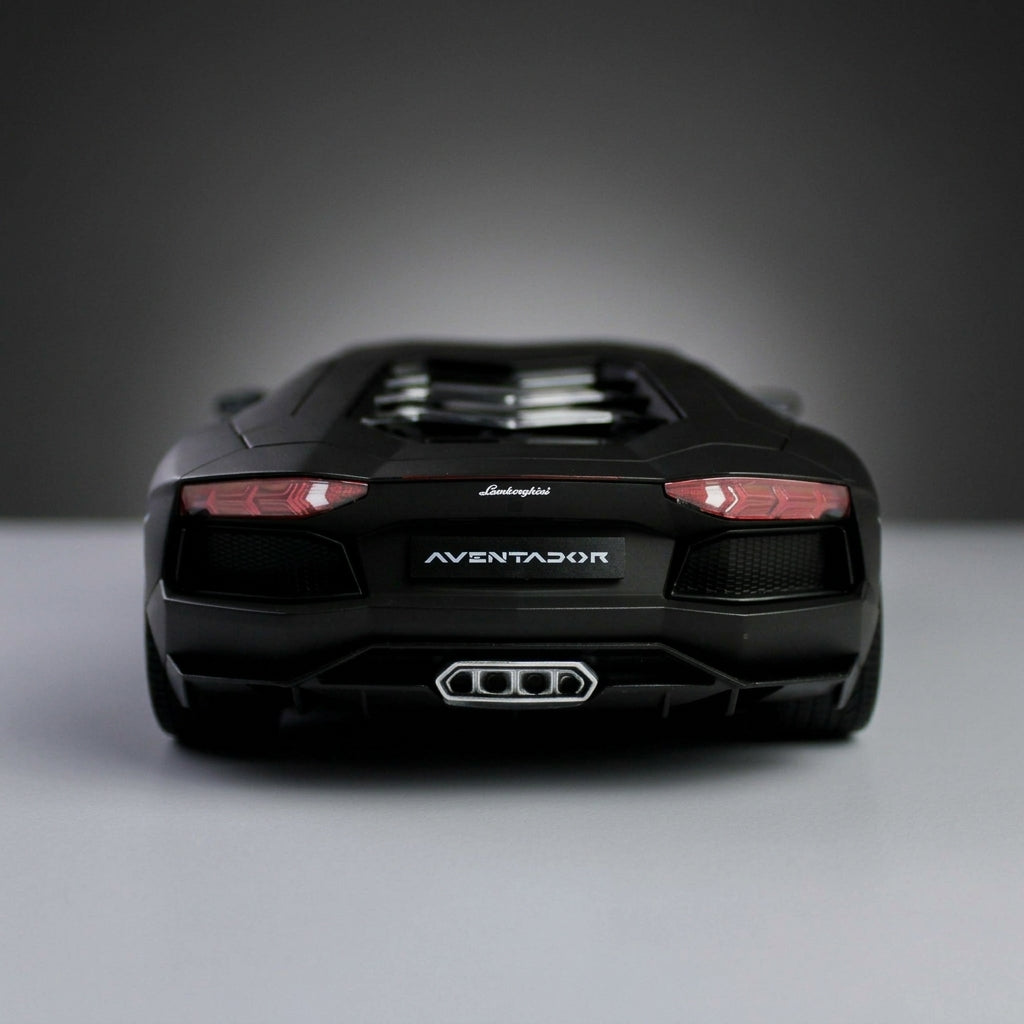 Welly Premium FX Lamborghini Aventador LP700-4 1:18 نموذج سيارة مصبوب