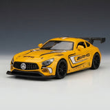 سيارة سباق AMG GT3 المصبوبة من المعدن - بمقياس 1:24 مع أضواء وأصوات
