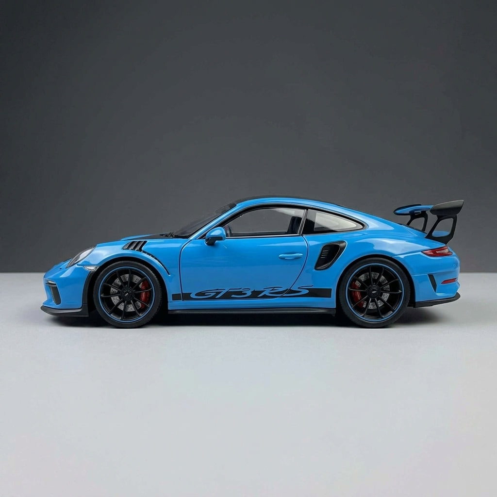 نموذج ويللي بورشه 911 GT3 RS المصبوب 1:18 - إصدار جي تي أوتوز (997)