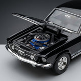 مجسم سيارة مايستو فورد موستانج جي تي إيه فاستباك 1967 بمقياس 1:18 – إصدار خاص