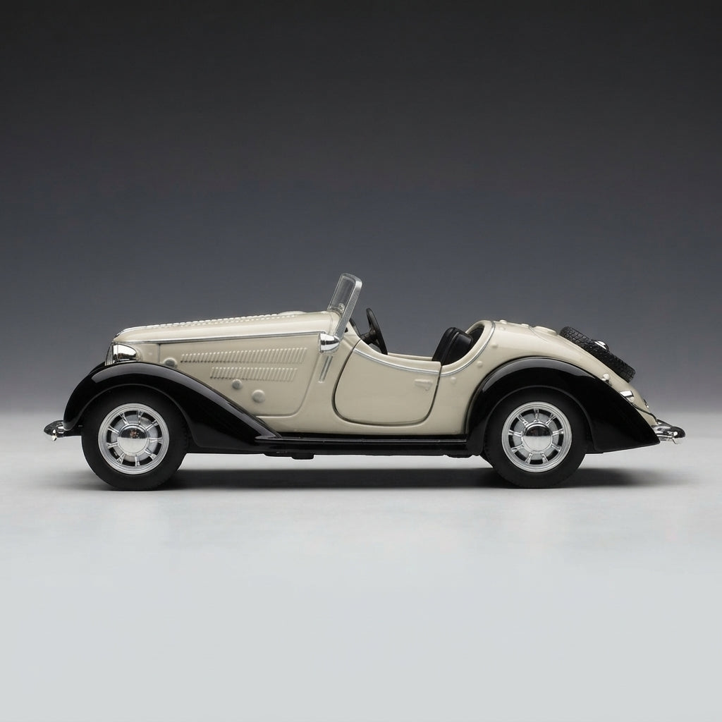 Audi Rover W25K Roadster Diecast Model – Classic Car (1:32)