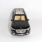BMW X7 Die-Cast Model Car – 1:24 Scale