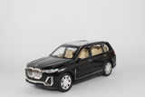 BMW X7 Die-Cast Model Car – 1:24 Scale