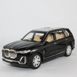 BMW X7 Die-Cast Model Car – 1:24 Scale