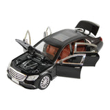 Mercedes-Benz E300 Diecast Model Car – 1:24