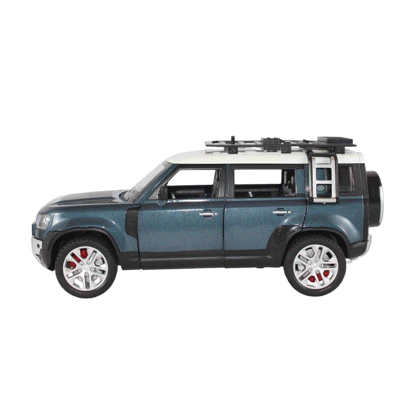 Land Rover Defender Die-cast Model Car – 1:24 Scale