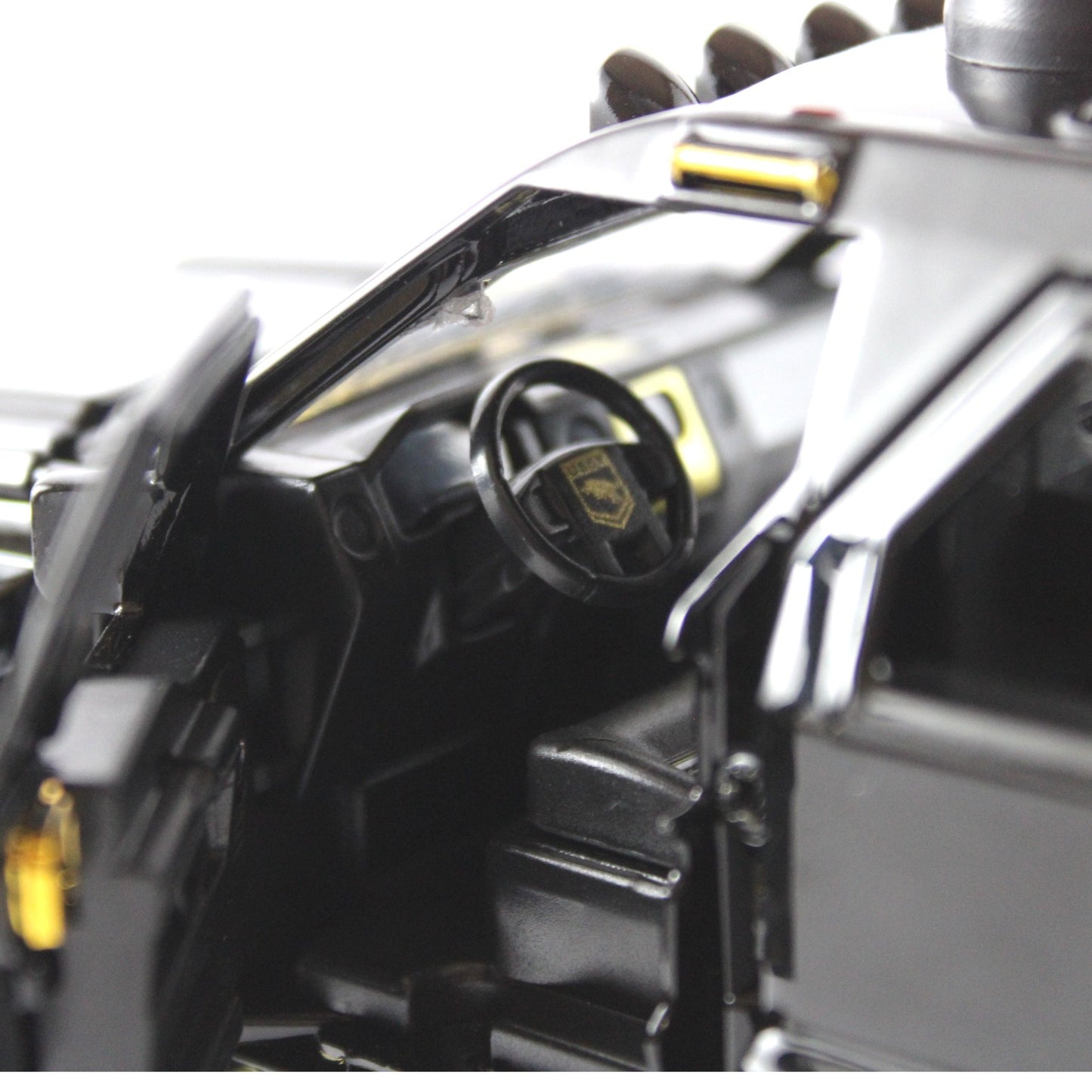 G. Patton GX Armored SUV Die-Cast Model – Premium Detail and Design