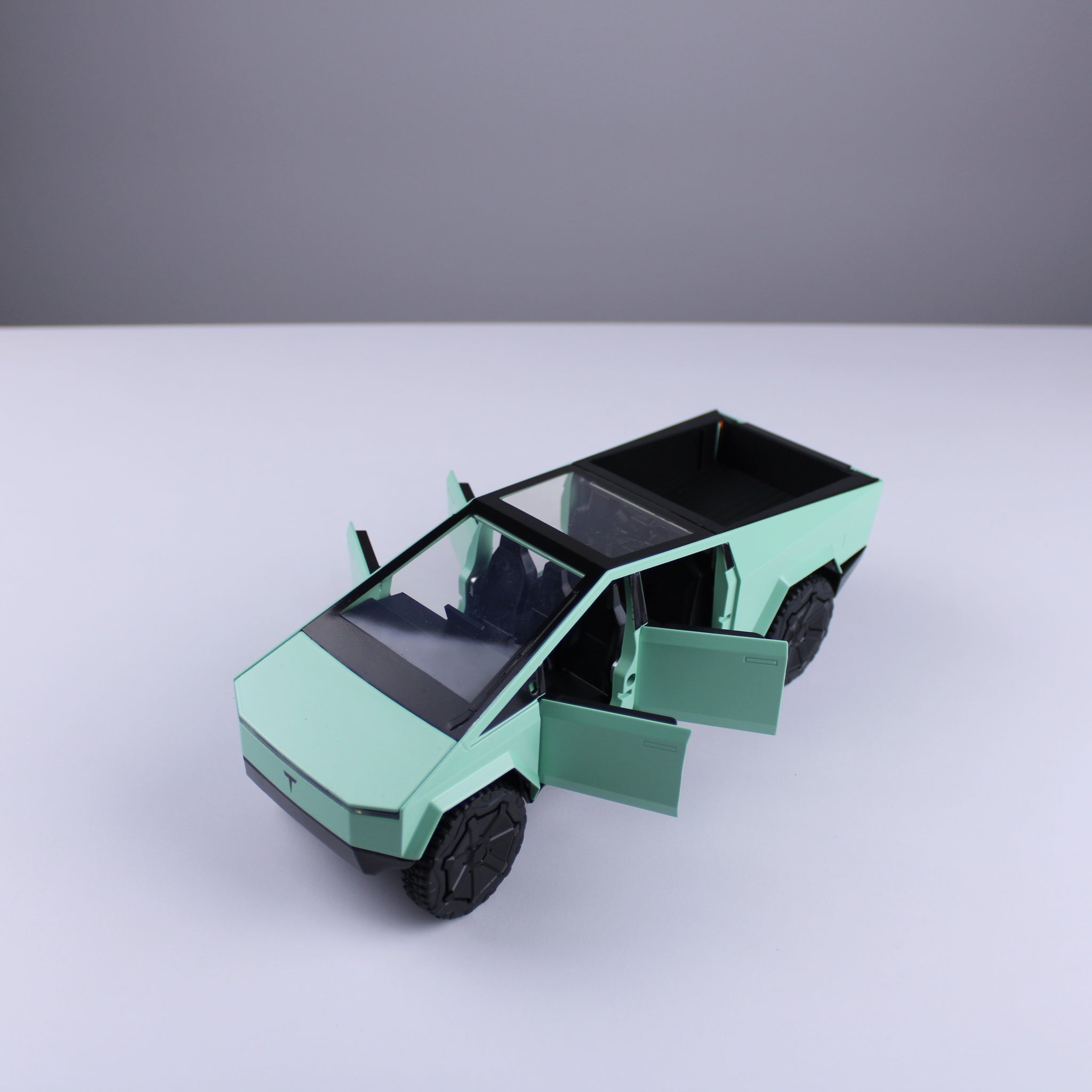 نموذج مصغر لشاحنة تسلا سايبر بمقياس 1:24