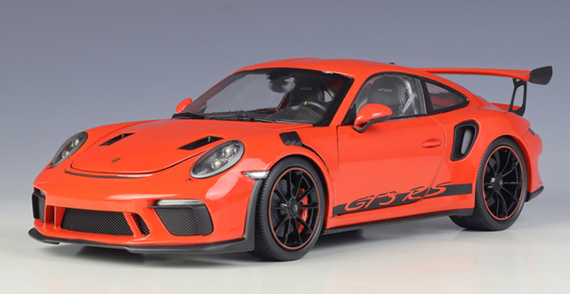 نموذج ويللي بورشه 911 GT3 RS المصبوب 1:18 - إصدار جي تي أوتوز (997)