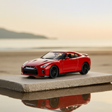 Bburago Nissan GT-R 2017 1:24 Die-Cast Model Car