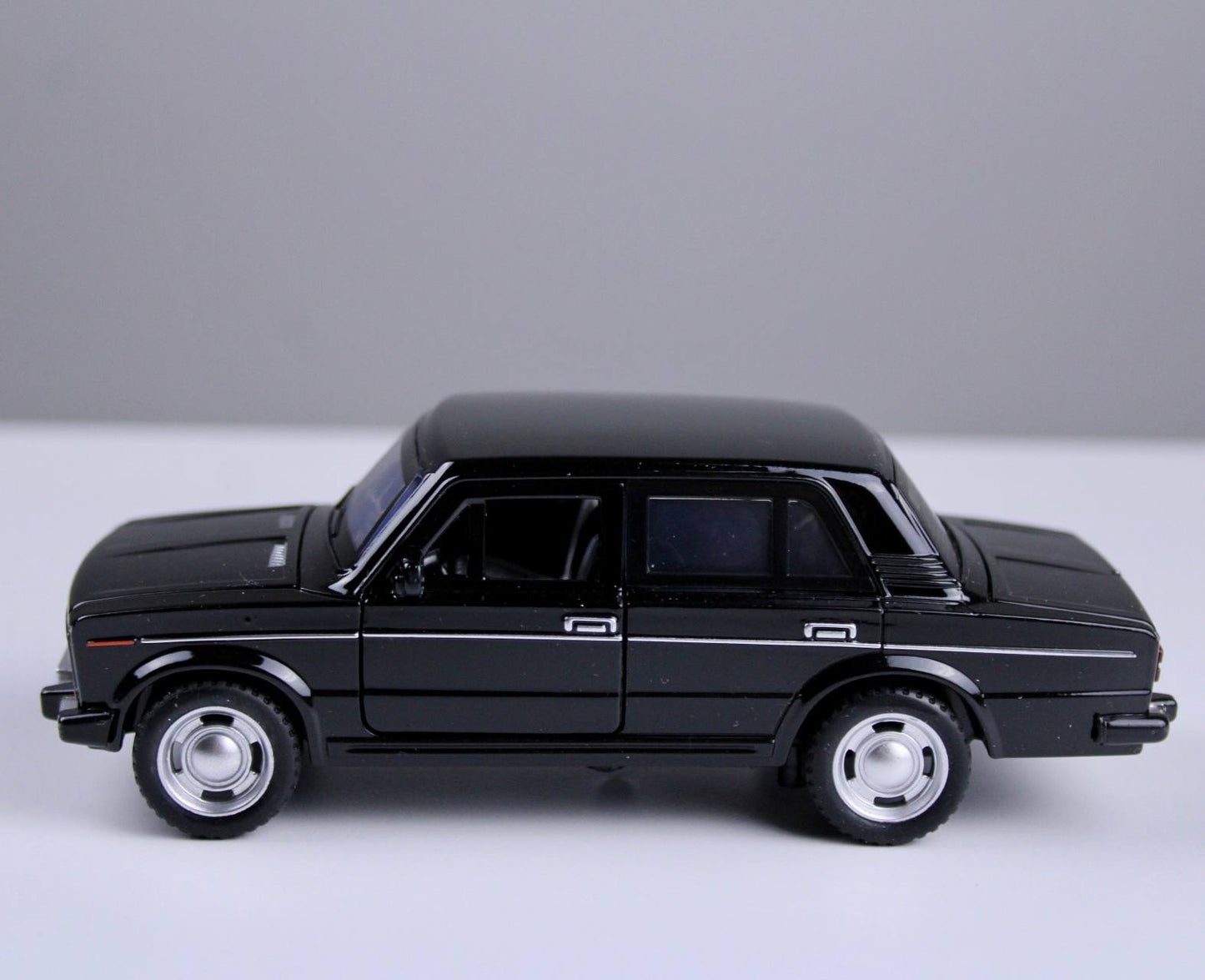 Lada 2106 – 1:32 Scale