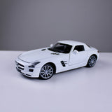 Mercedes-Benz SLS AMG Die-Cast Model Car – White