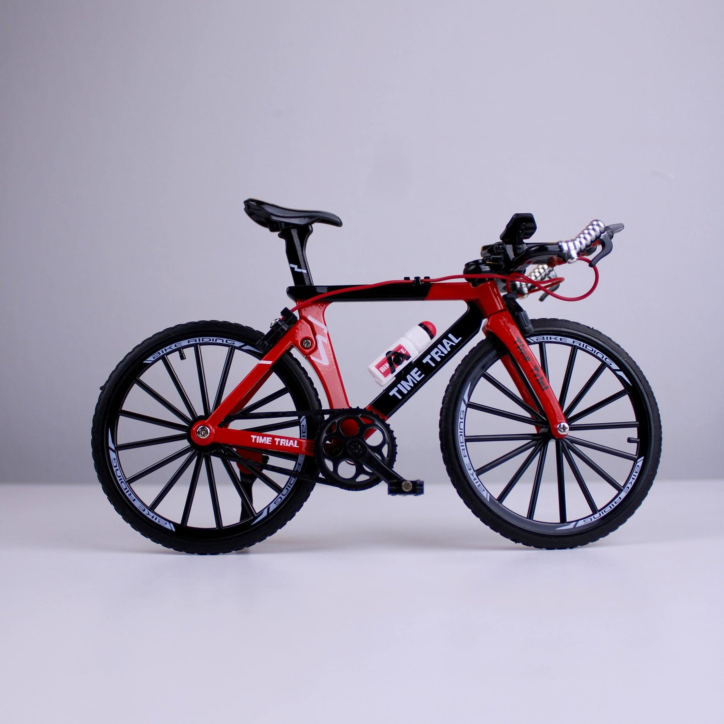 Metal Bicycle Model – 1:8 Scale