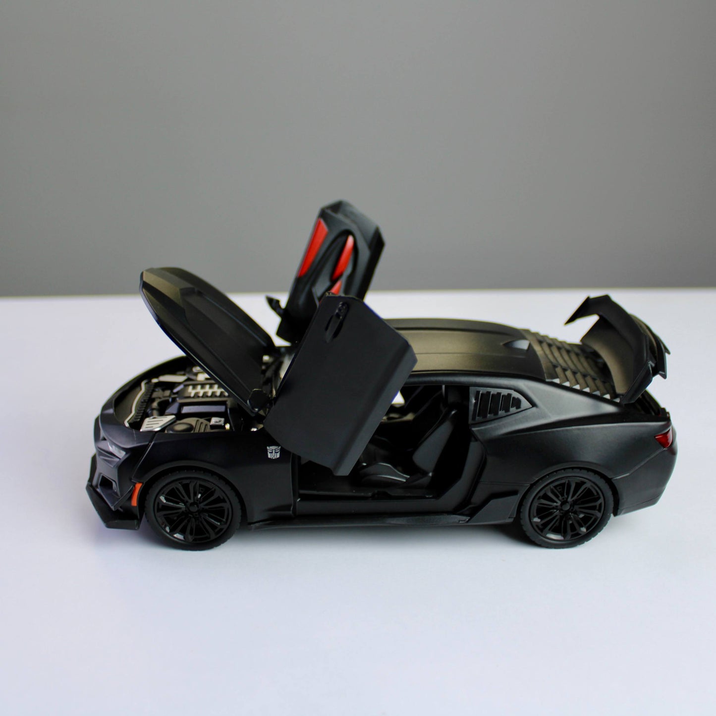 Chevrolet Camaro ZL1 Diecast Model – Sport Car Replica (1:24)