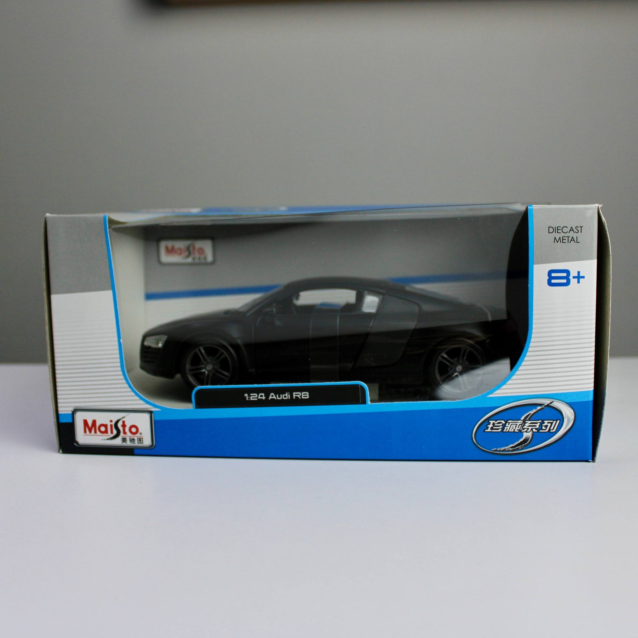 Maisto Audi R8 V10 Plus 1:24 Die-Cast Model Car