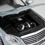Welly Mercedes-Benz S-Class 1:24 Die-Cast Model Car