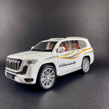 Toyota Land Cruiser 1:24 Scale Die-Cast Model Car