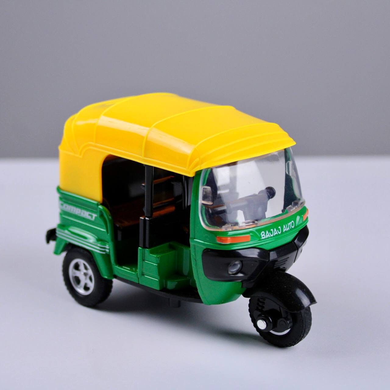 Die-Cast TukTuk – 1:14 Scale