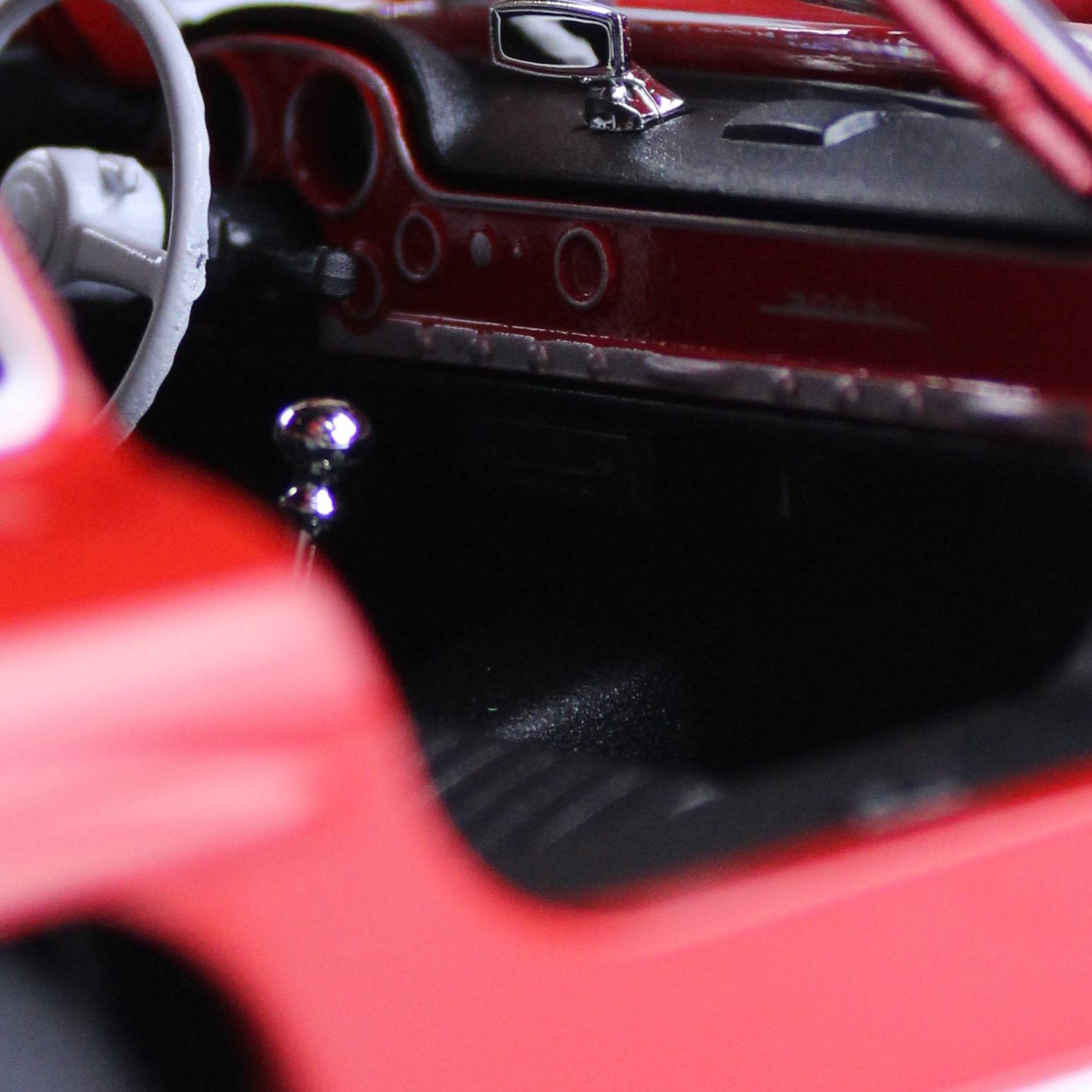 Mercedes-Benz 300 SL - Red