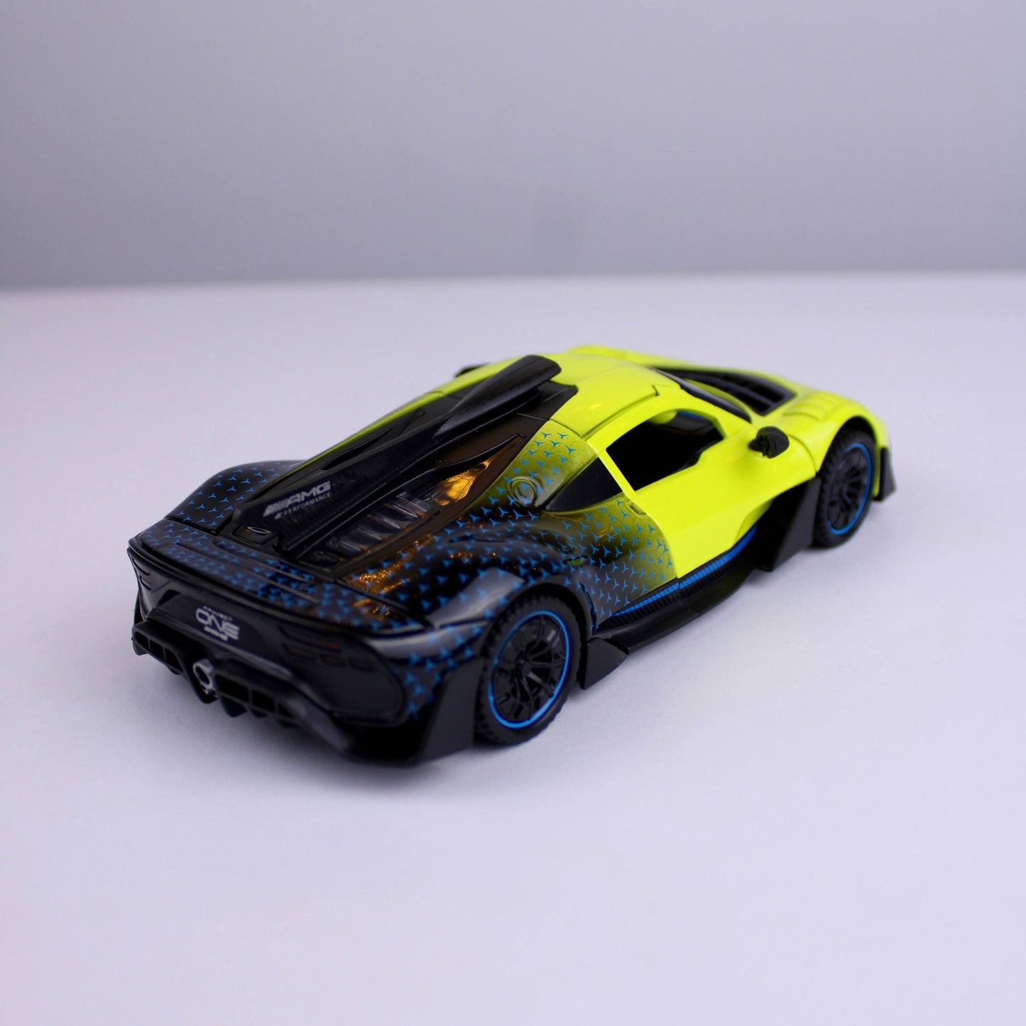 Mercedes-Benz AMG One – 1:32