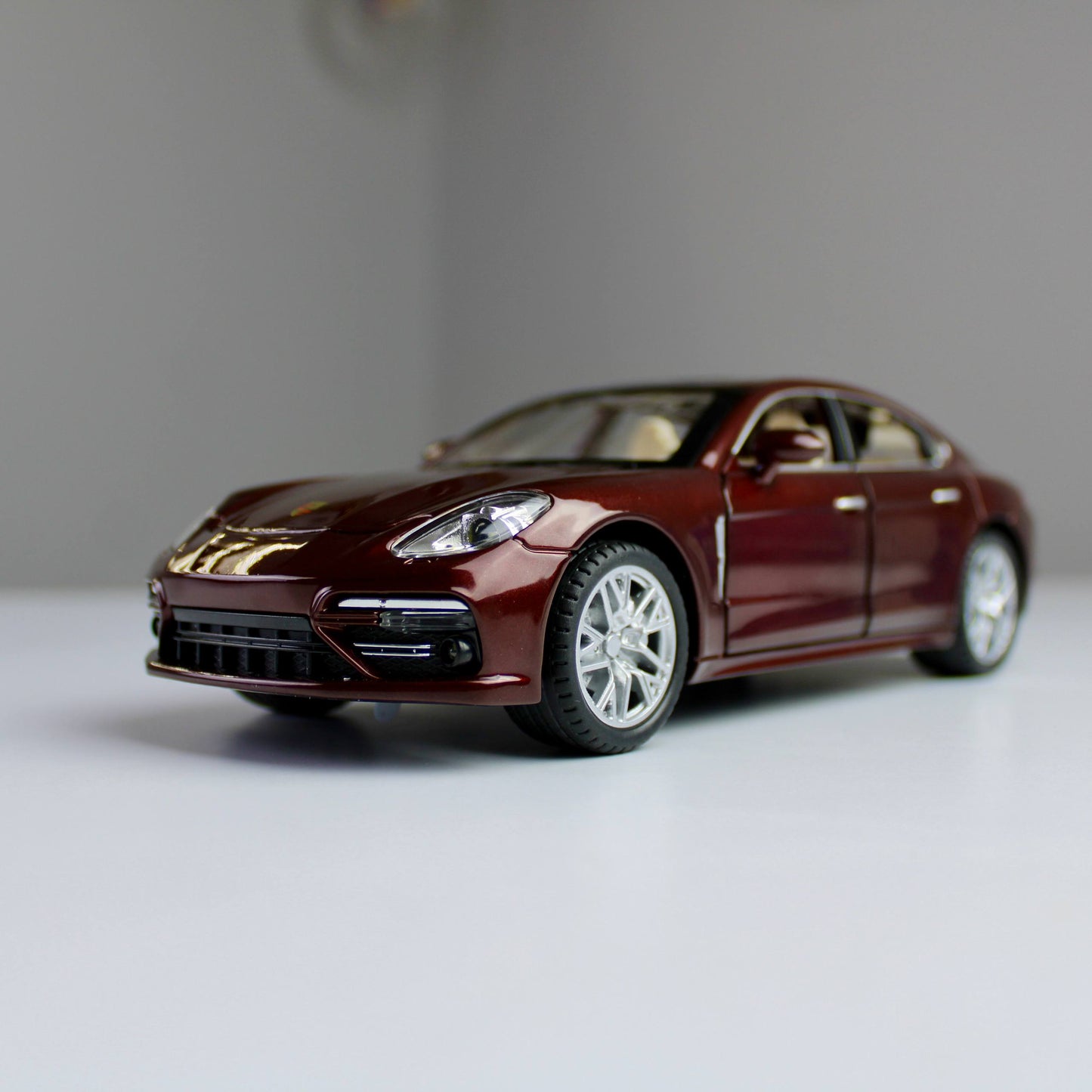 Porsche Panamera Diecast Model – Realistic Luxury Car Replica