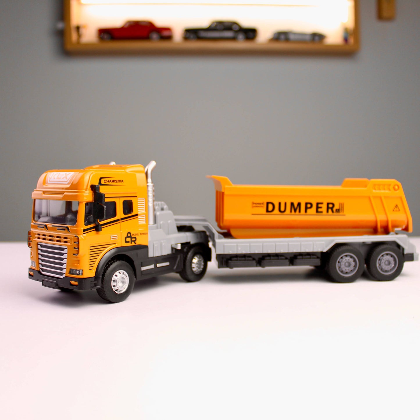 Dumper Truck Diecast Model – Light & Sound