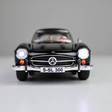 Mercedes-Benz 300 SL Die-Cast Model – Opening Doors, Lights & Sounds
