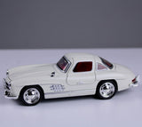 Mercedes-Benz 300SL 1:32 Scale Die-Cast Model Car