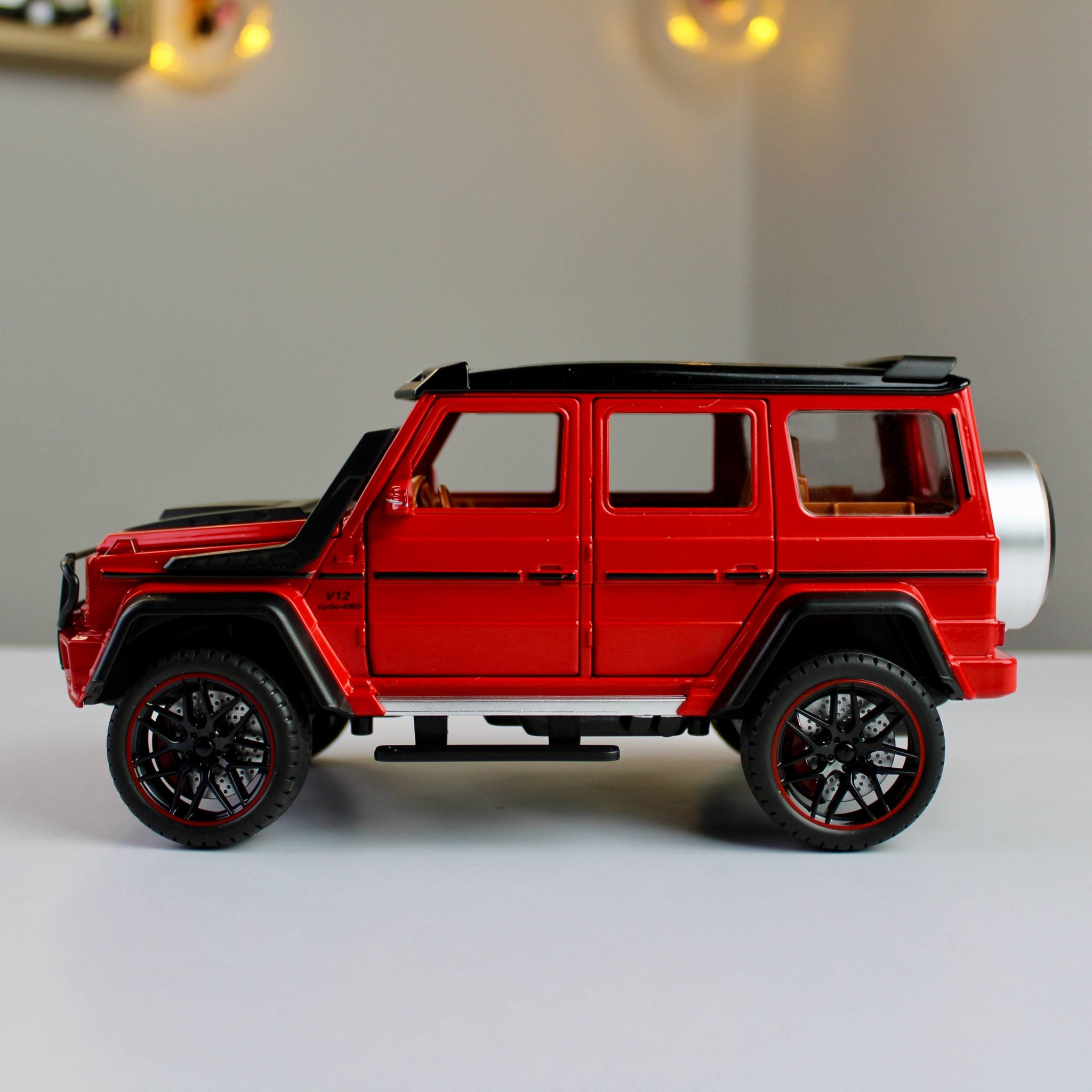 مجسم مرسيدس G-Class بالريموت كنترول – مقاس 1:22