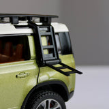 R/C Land Rover Defender Diecast Model – 1:22 Scale