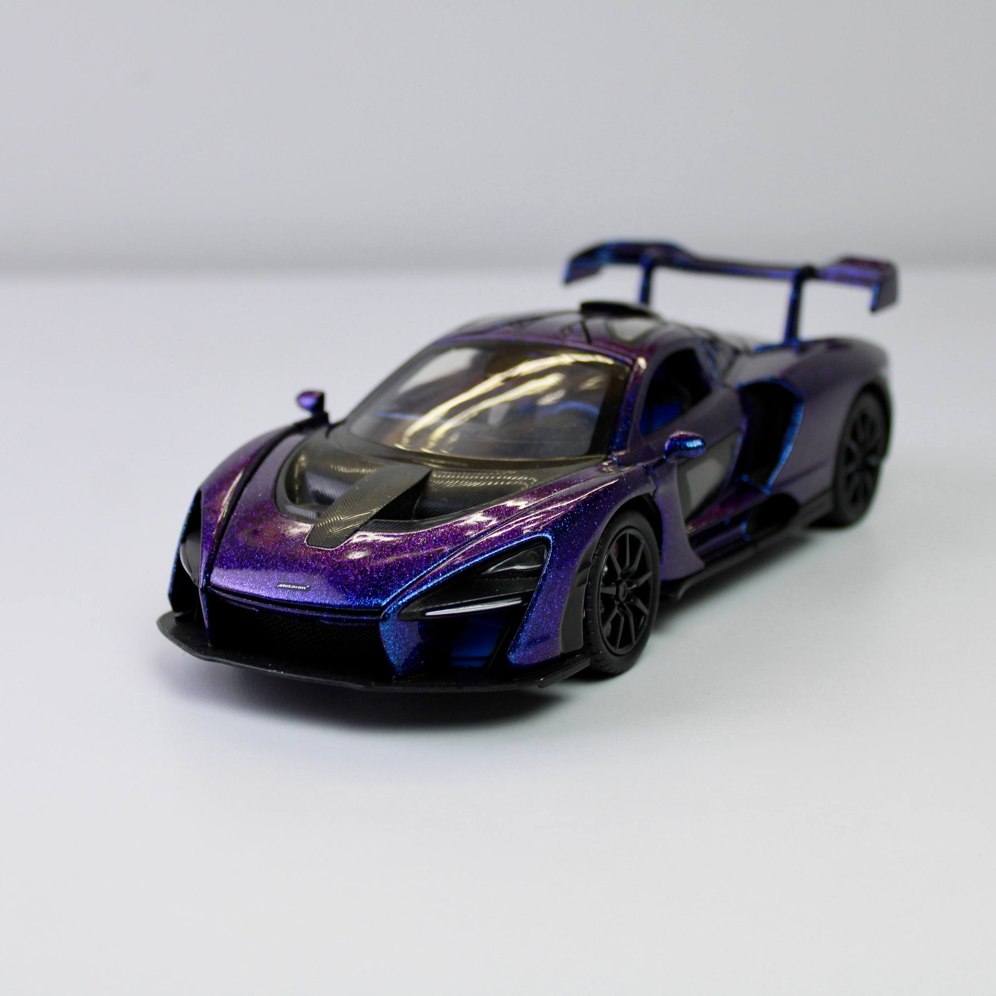 McLaren 1:24 Scale Die-Cast Car