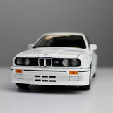 BMW M3 E30 – 1:24 Classic Die-Cast Model Car