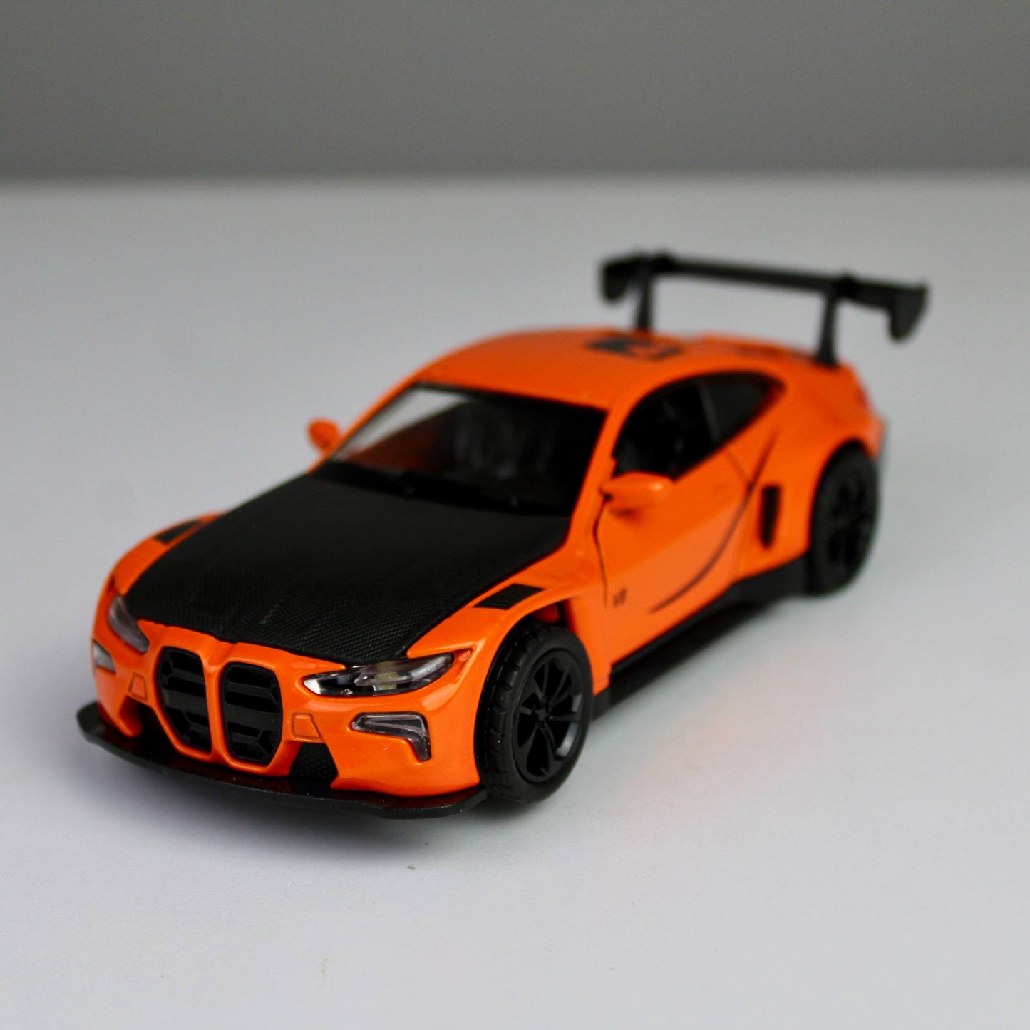 BMW M4-Inspired Racing Car Die-Cast 1:28 – Metal Model with Lights & Sounds