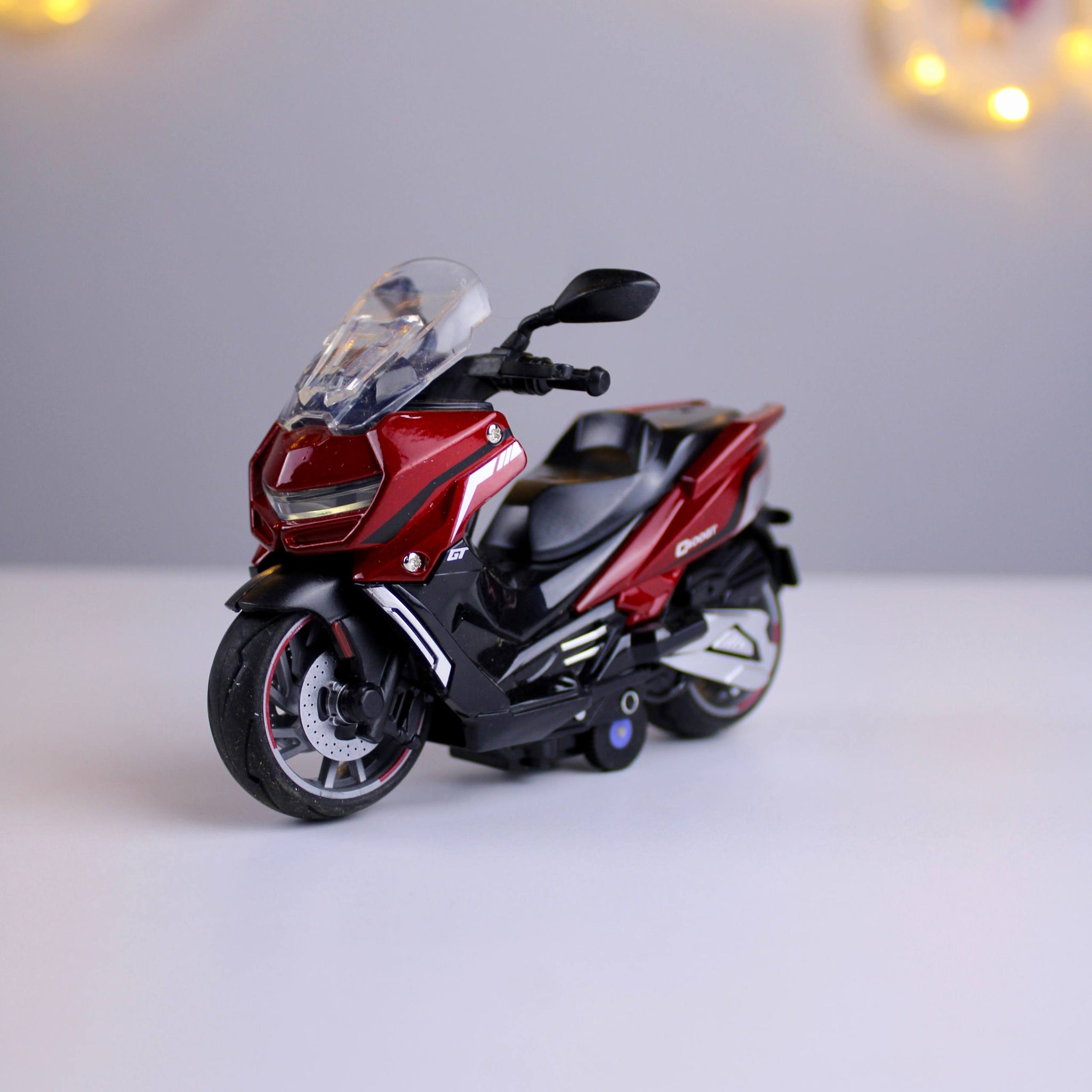 Metal Scooter Model – 1:14 Scale